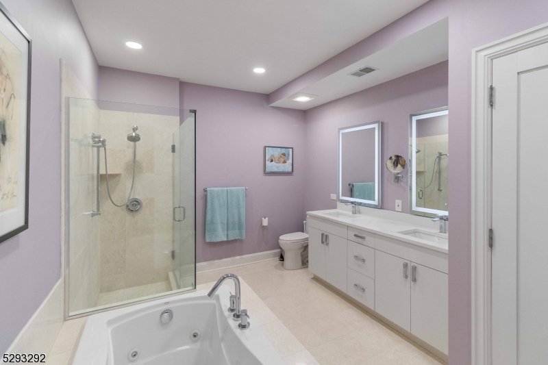 40 PARK PLACE - Residential