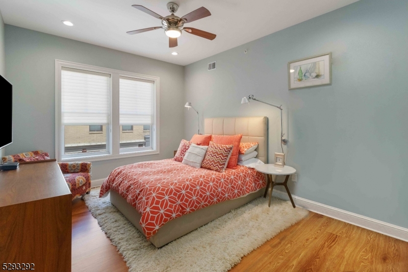 40 PARK PLACE - Residential