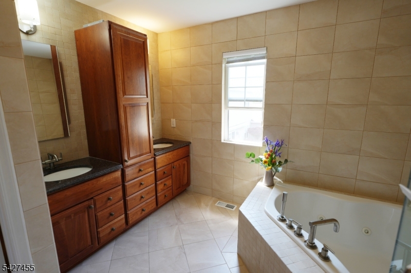 Raddcliff Village - Residential