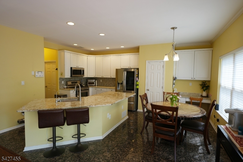 Raddcliff Village - Residential