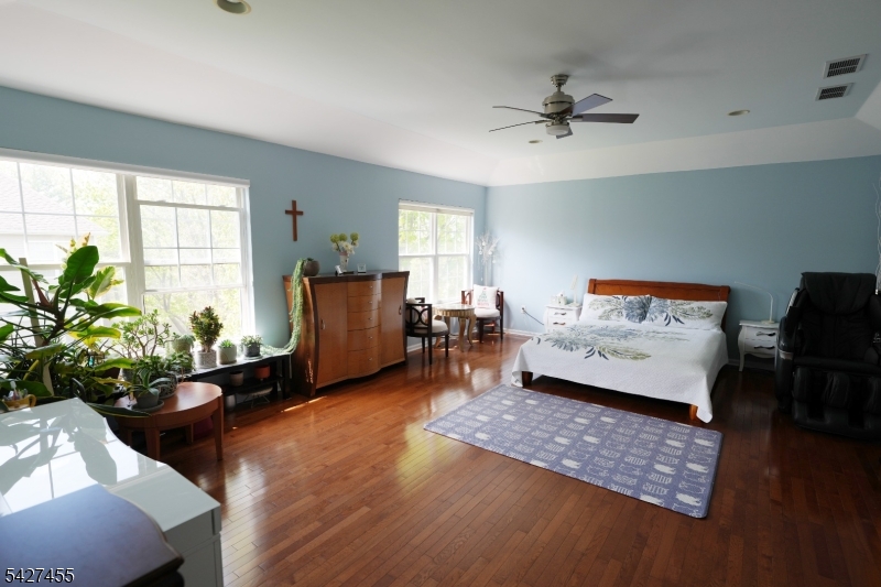 Raddcliff Village - Residential