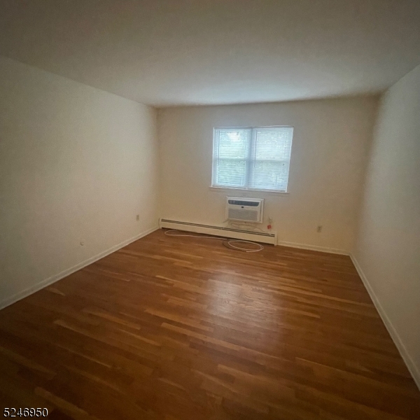 Mountain Club - Residential Lease