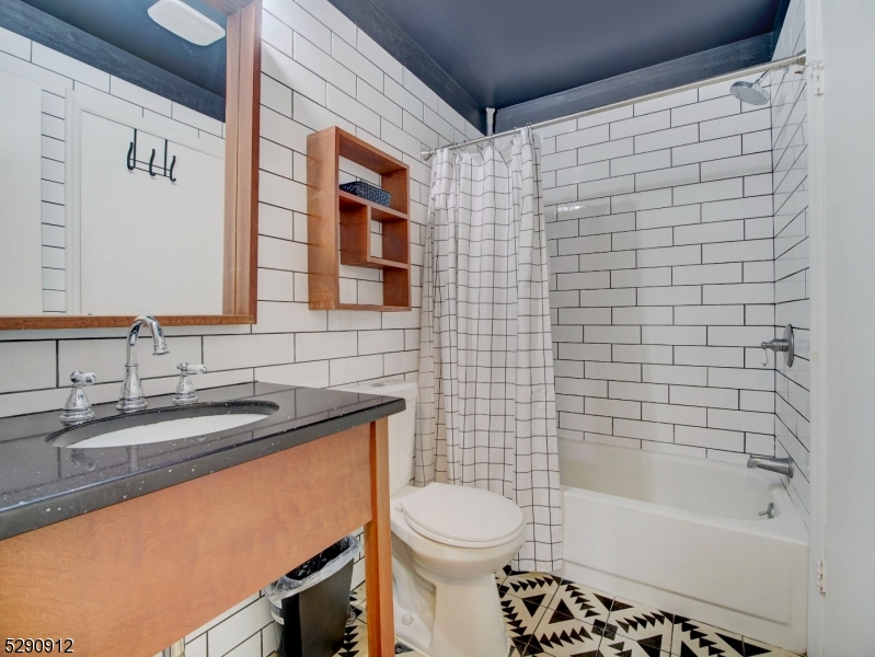 The Pointe - Residential Lease