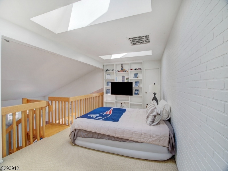 The Pointe - Residential Lease