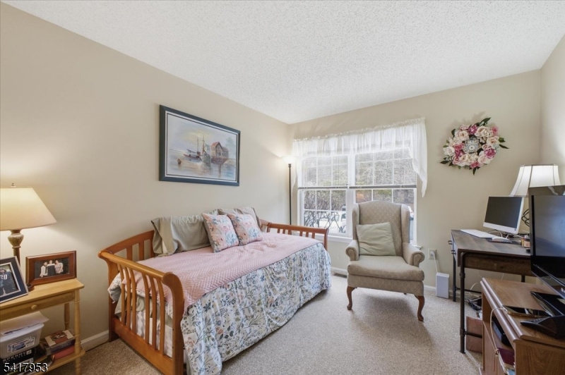 Cedar Brook - Residential