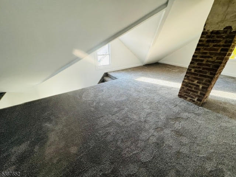 Raritan Boro, New Jersey 08869, United States, 3 Bedrooms Bedrooms, ,2 BathroomsBathrooms,Residential,Coming Soon,219257