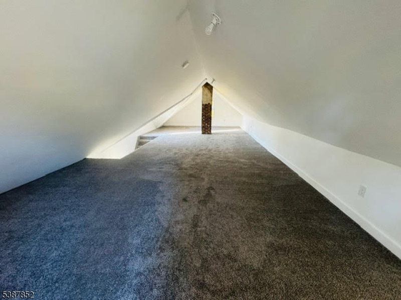 Raritan Boro, New Jersey 08869, United States, 3 Bedrooms Bedrooms, ,2 BathroomsBathrooms,Residential,Coming Soon,219257