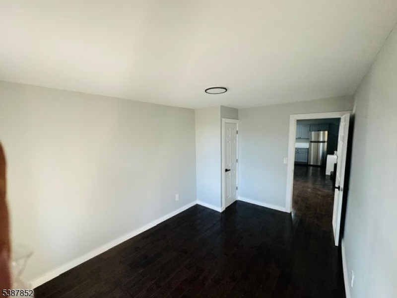 Raritan Boro, New Jersey 08869, United States, 3 Bedrooms Bedrooms, ,2 BathroomsBathrooms,Residential,Coming Soon,219257