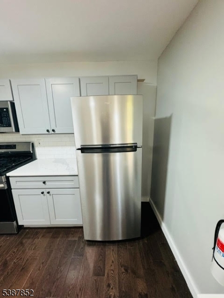 Raritan Boro, New Jersey 08869, United States, 3 Bedrooms Bedrooms, ,2 BathroomsBathrooms,Residential,Coming Soon,219257