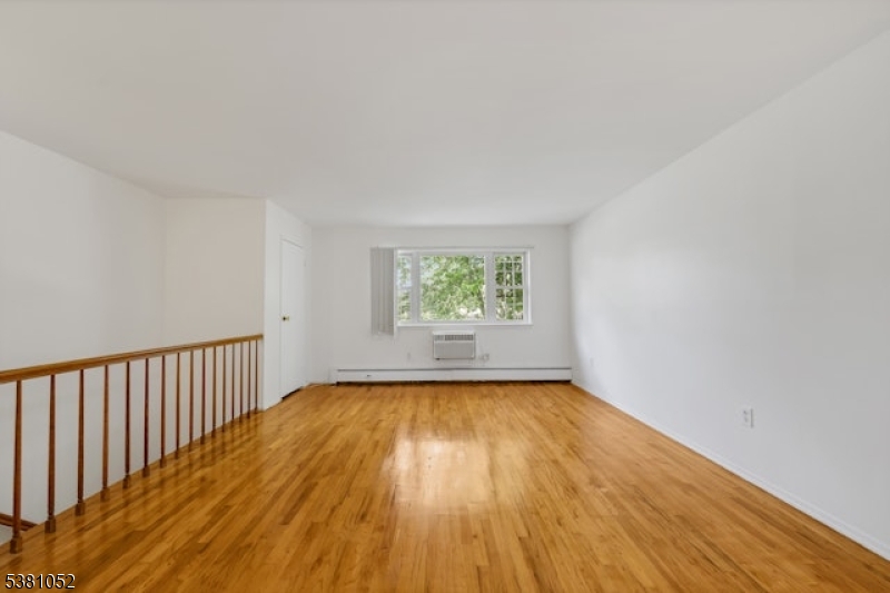 Manchester Village II - Residential Lease