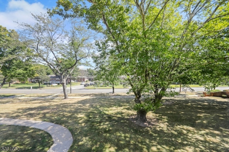 Manchester Village II - Residential Lease