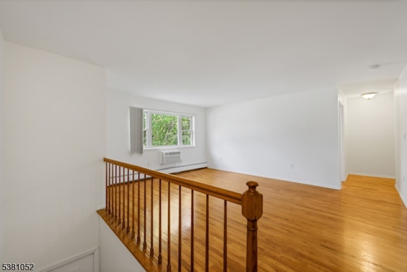 Manchester Village II - Residential Lease