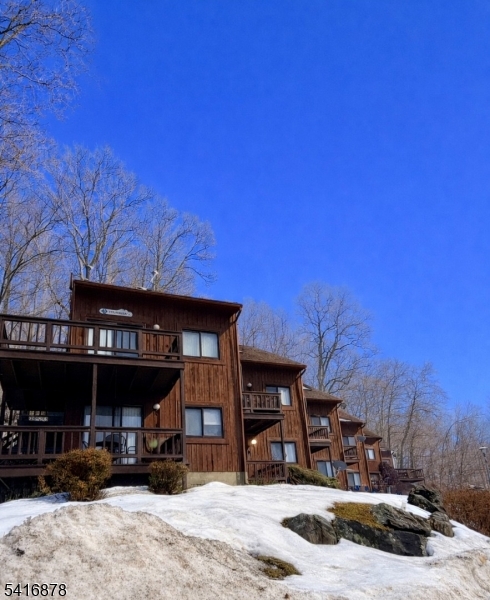 GREAT GORGE VILLIAGE - Residential Lease