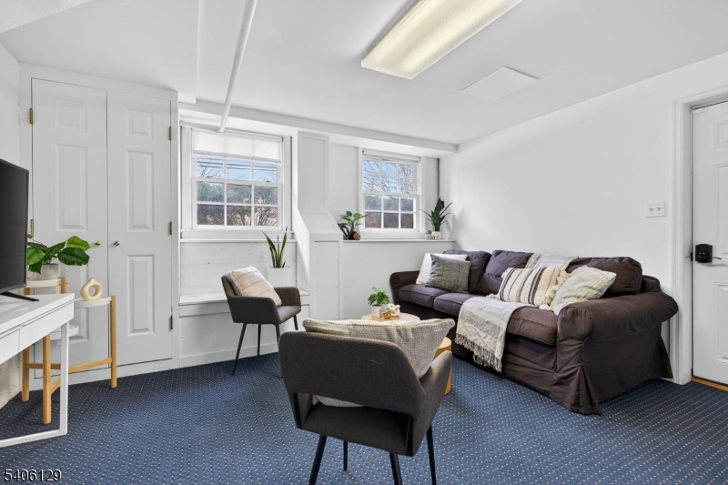 Hartshorn - Residential