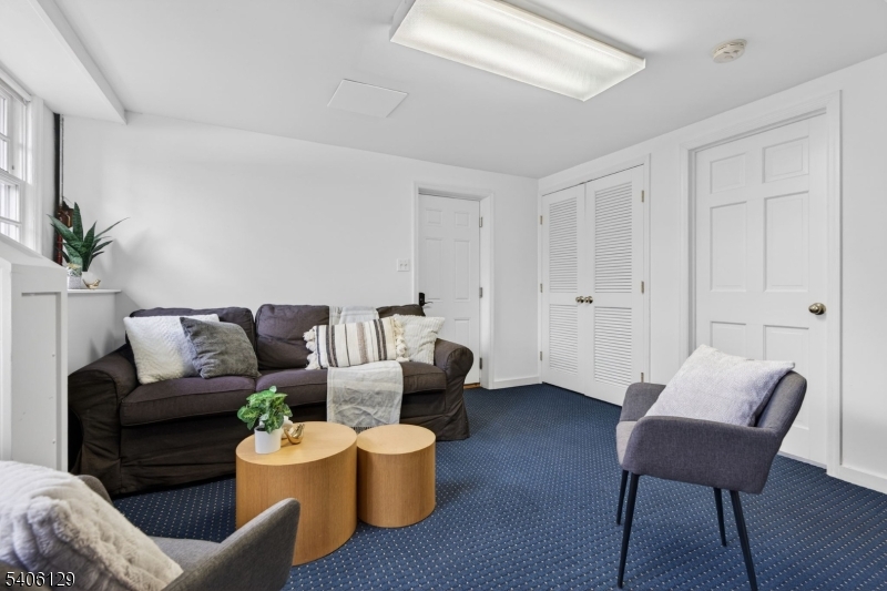 Hartshorn - Residential