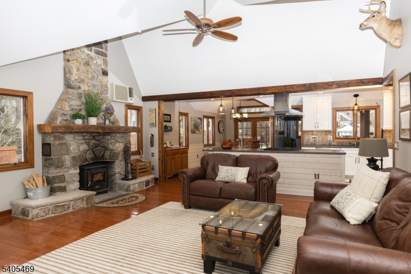 Highland Lakes - Residential