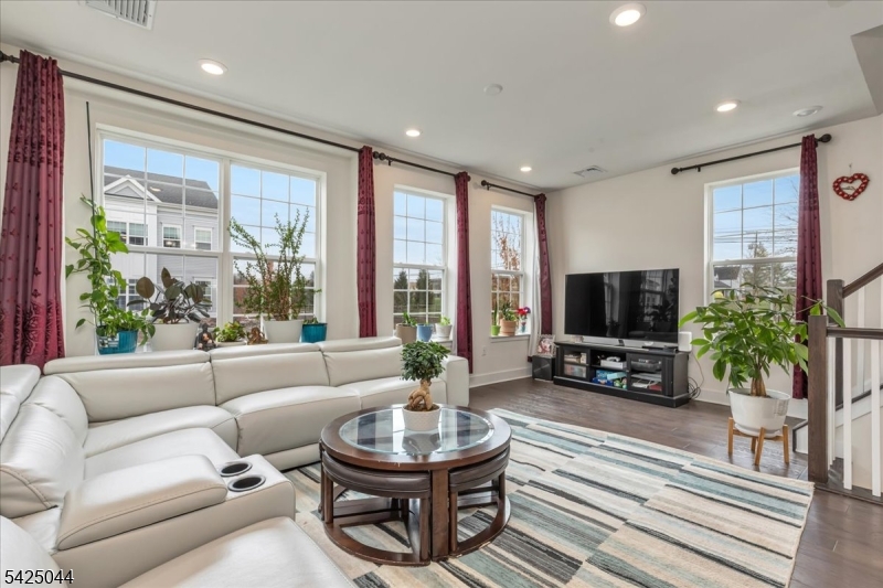 Fox Hollow - Residential