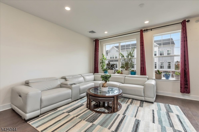 Fox Hollow - Residential