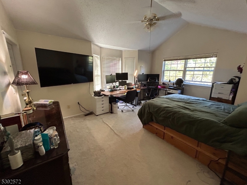 ROSE ARBOR - Residential