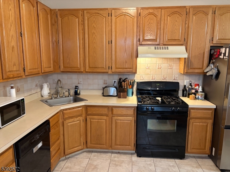 ROSE ARBOR - Residential