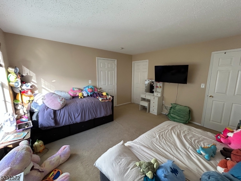 ROSE ARBOR - Residential