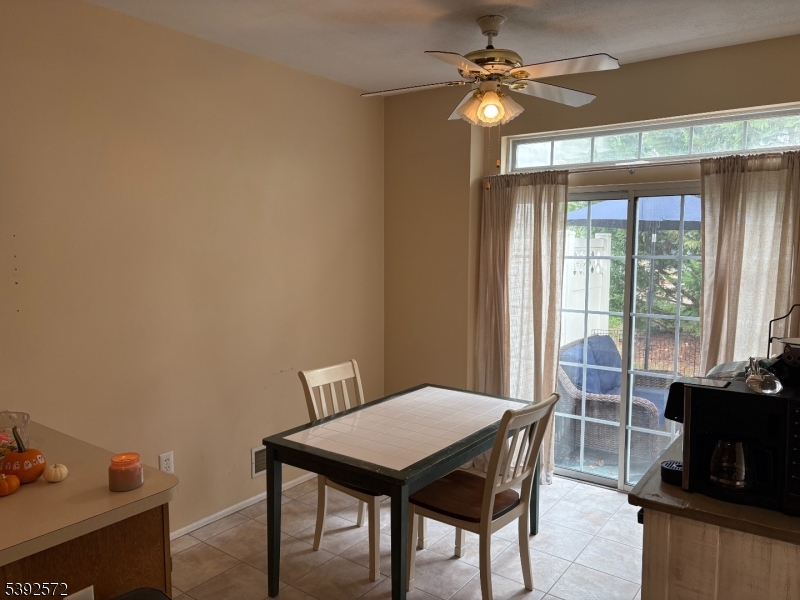 ROSE ARBOR - Residential