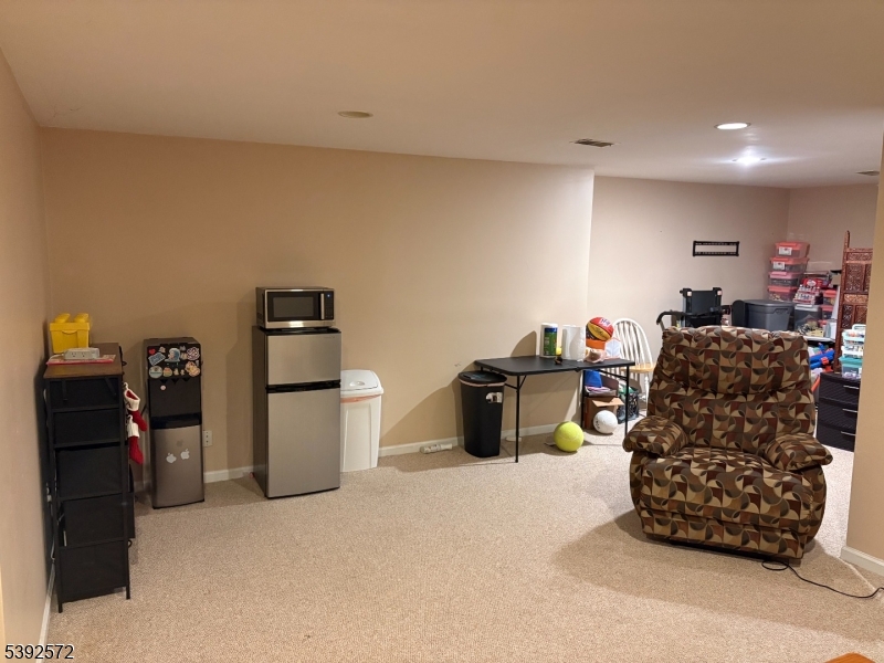 ROSE ARBOR - Residential