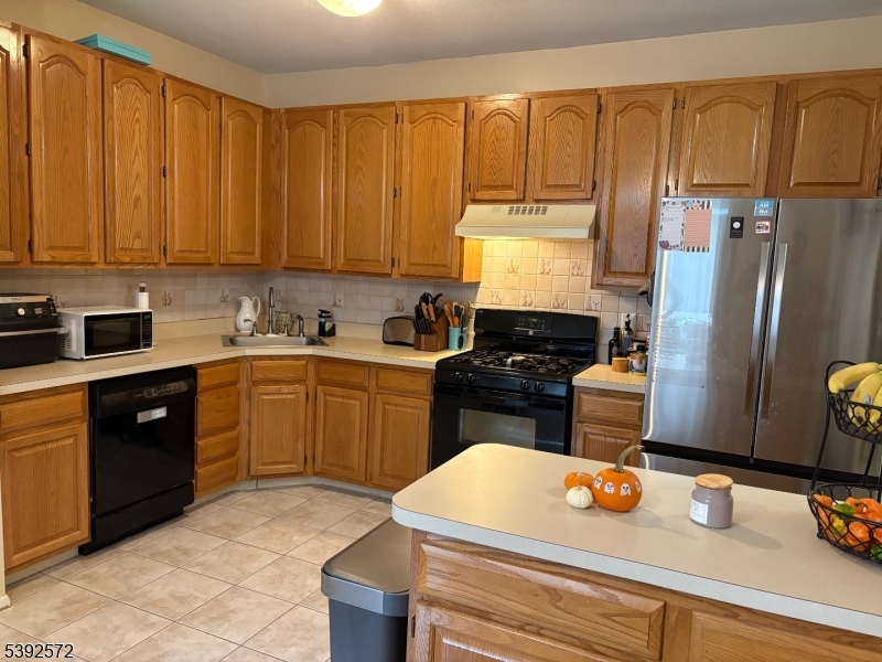 ROSE ARBOR - Residential