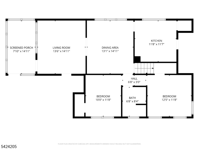 Main image without alt text