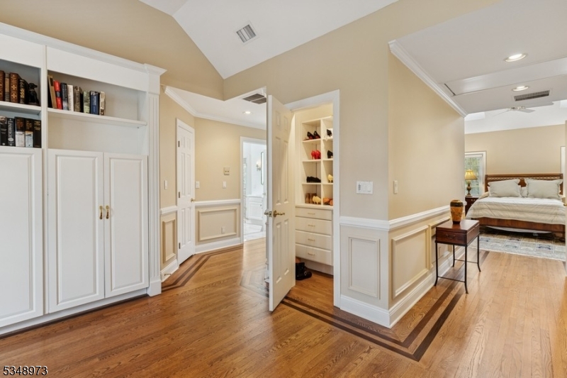 Mendham East Side - Residential