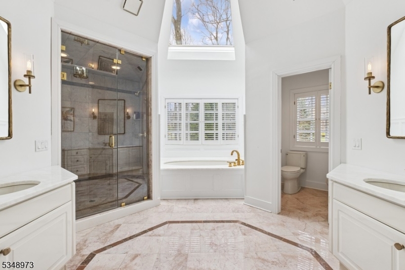 Mendham East Side - Residential