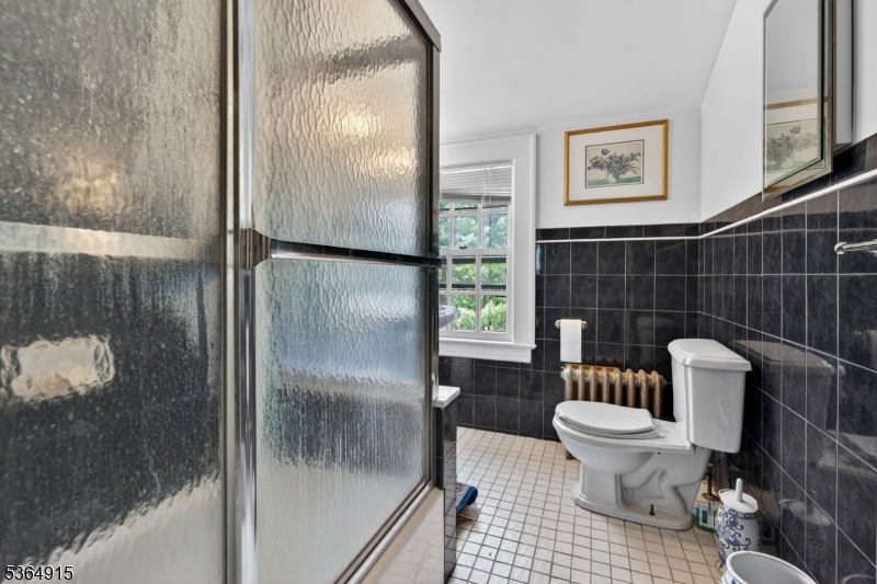 Montrose - Residential