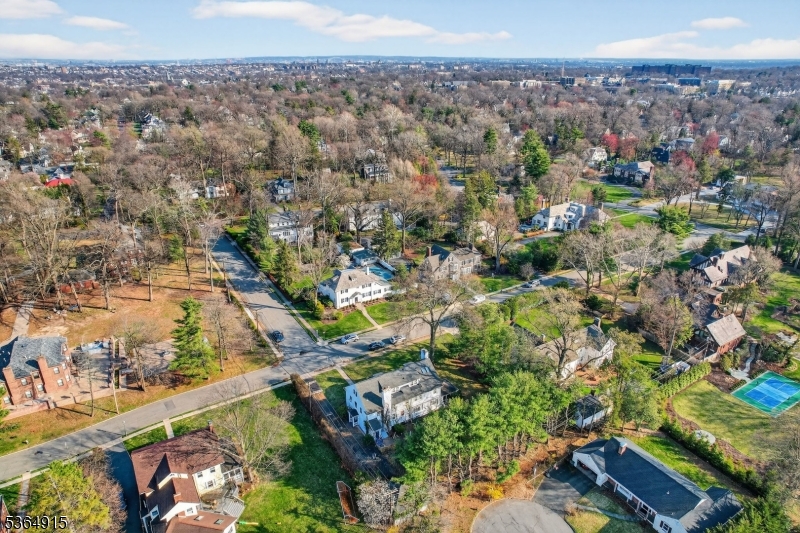 Montrose - Residential