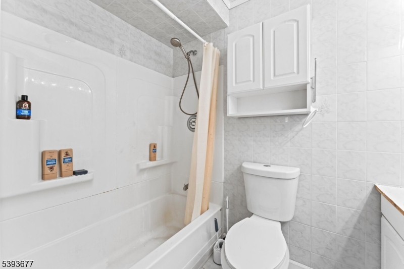 Oak Ridge - Residential