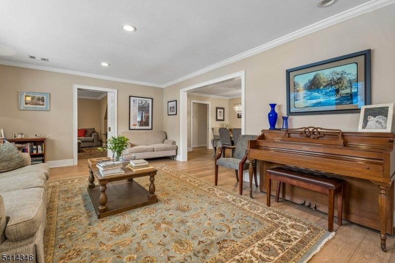 PLEASANTDALE - Residential