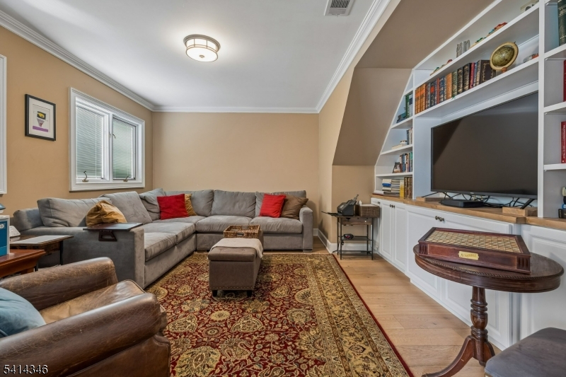 PLEASANTDALE - Residential