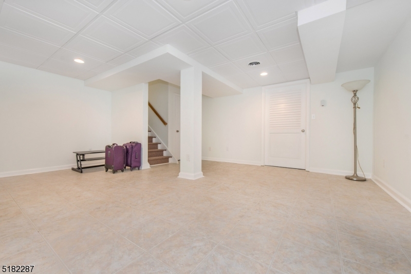 Hilltop at High Bridge - Residential