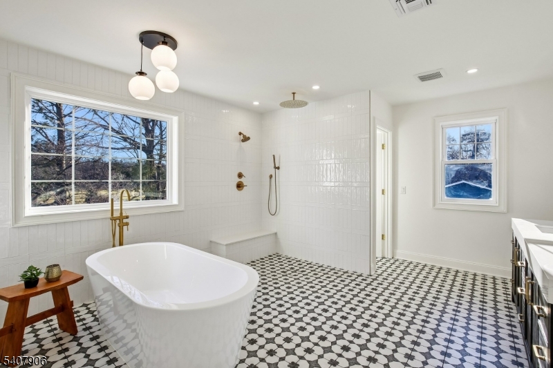 Golf Island - Residential