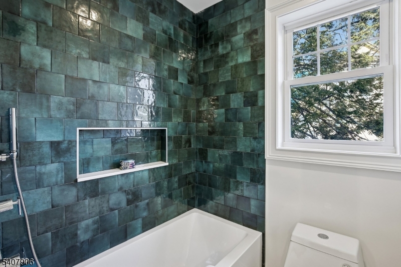 Golf Island - Residential