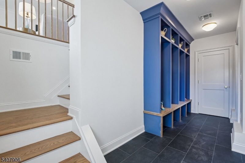 Golf Island - Residential