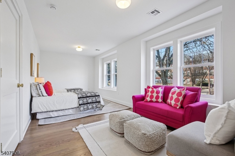 Golf Island - Residential