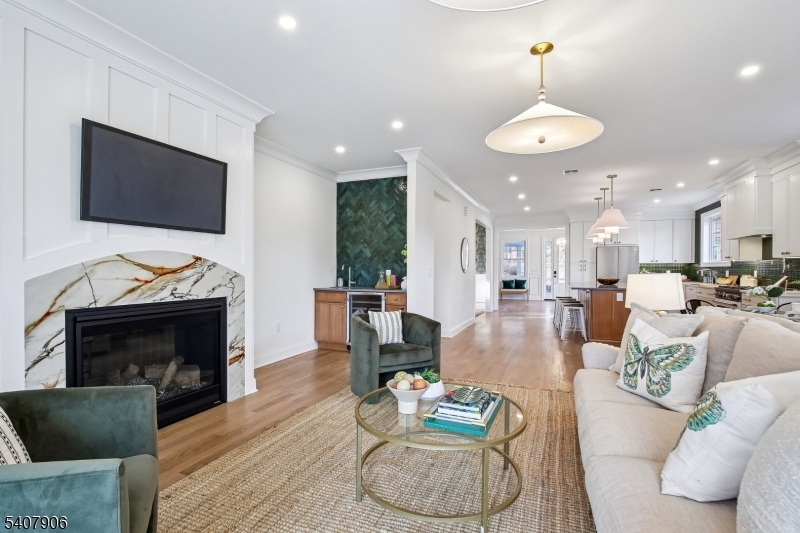 Golf Island - Residential