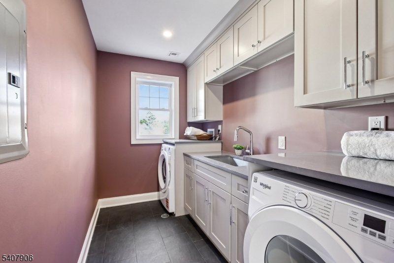 Golf Island - Residential