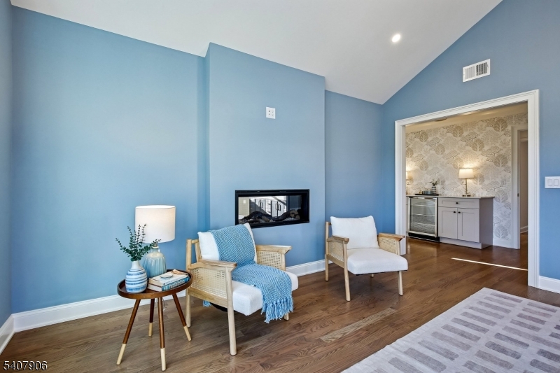 Golf Island - Residential