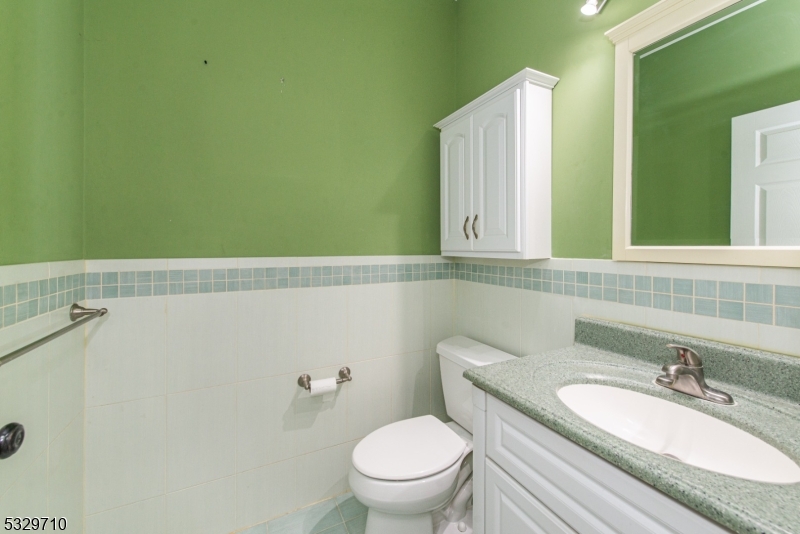 Mazda Brook Commons - Residential