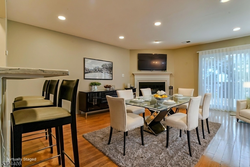 Country Courtyard - Residential