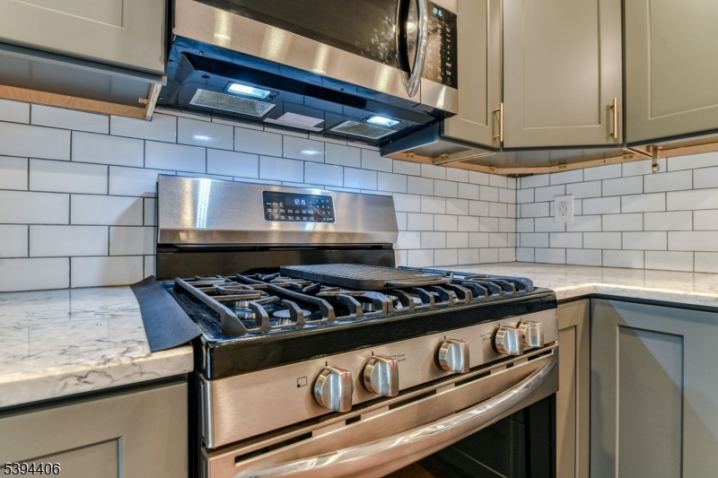 Country Courtyard - Residential