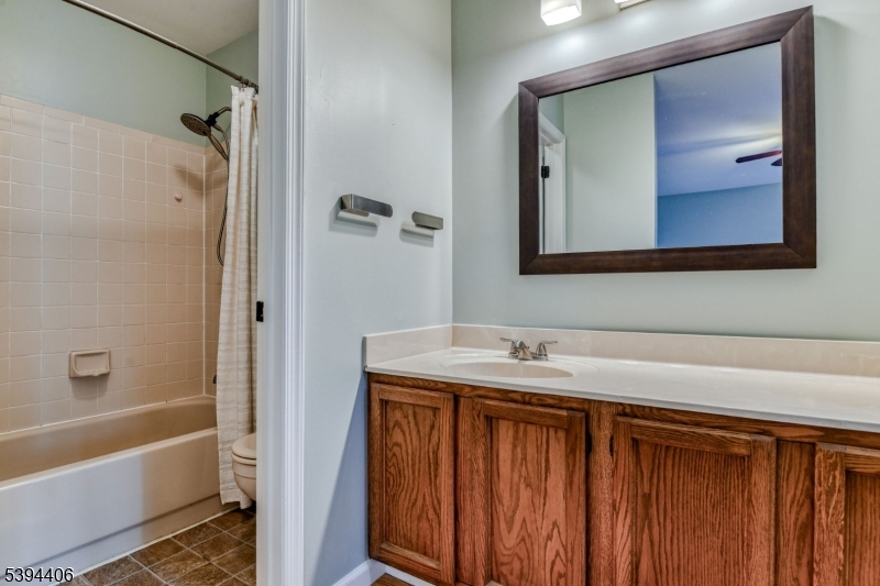 Country Courtyard - Residential