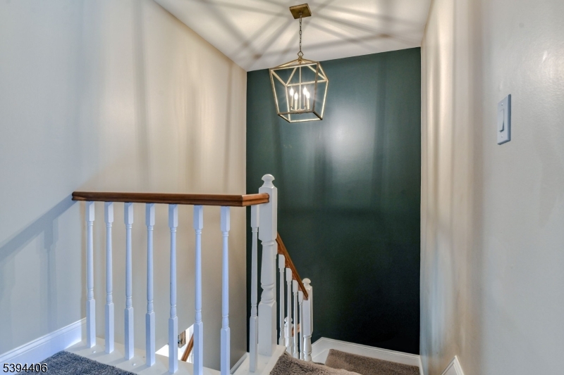 Country Courtyard - Residential