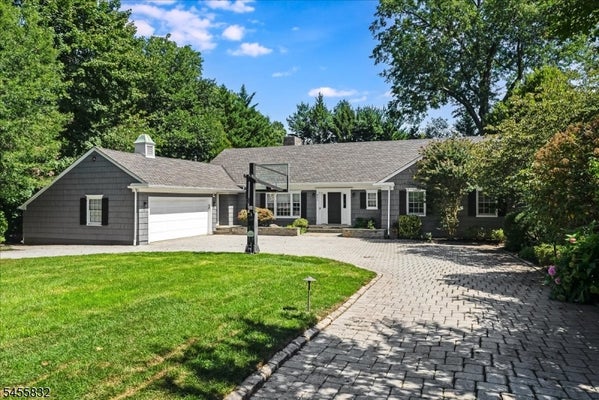 421 RIDGEWOOD AVE, GLEN RIDGE, NJ 07028 - Image 37e6204d2f5ffd7ced33b4afd0ffa3fb/3422439023